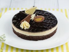Duo Of Chocolate Mousse Cake 500 Gms