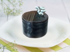 Crunchy Chocolate Pastry